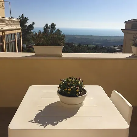 Dimora Del Viale Bed & Breakfast